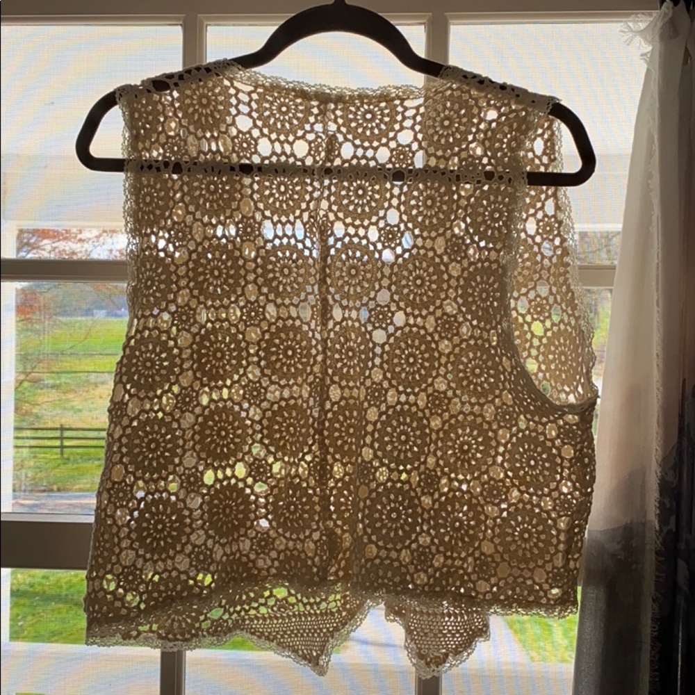Crochet Vest - Picture 3 of 4